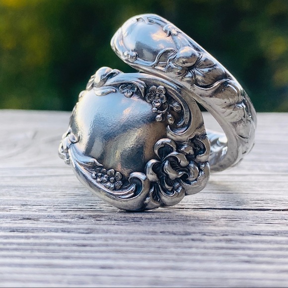 Vintage Jewelry - Silver Spoon Ring “Floral-No. 566” 1902